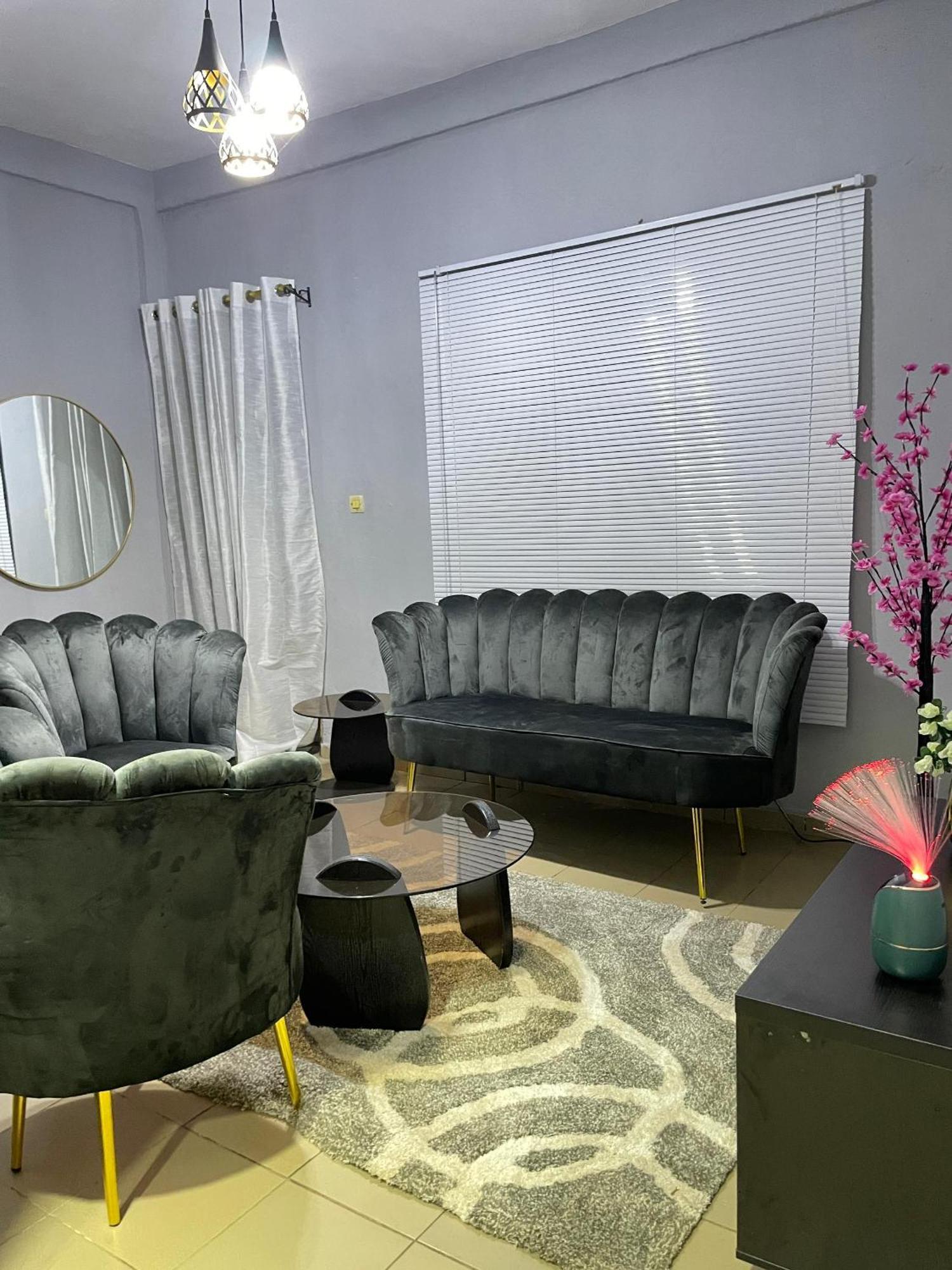 Ecolinkshouse Villa ยาอุนเด ภายนอก รูปภาพ